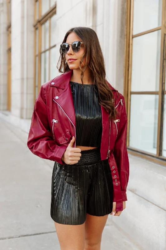 DYLAN CROPPED FAUX LEATHER MOTO JACKET IN BURGUNDY