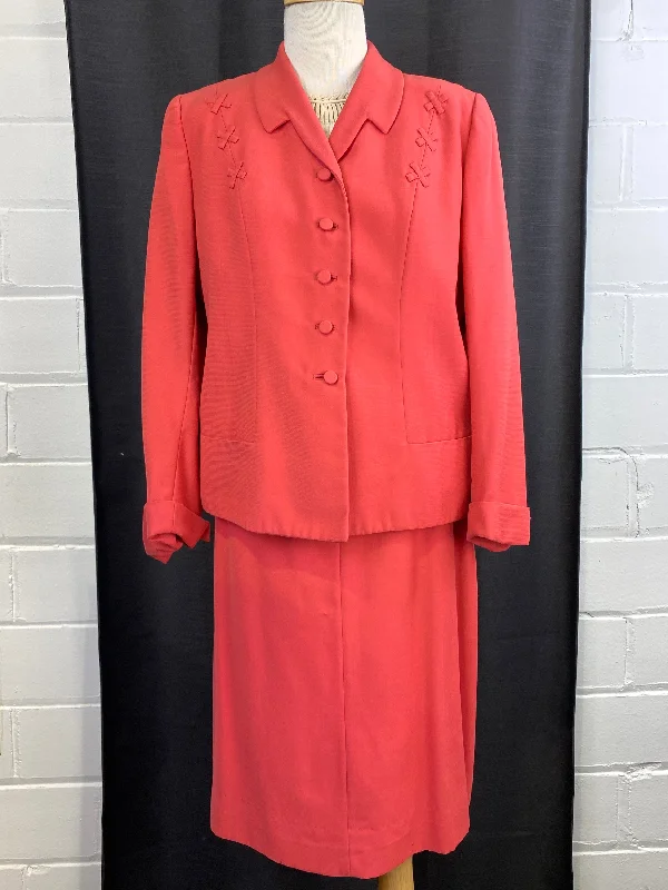 Vintage 1940s Coral Skirt Suit, Small