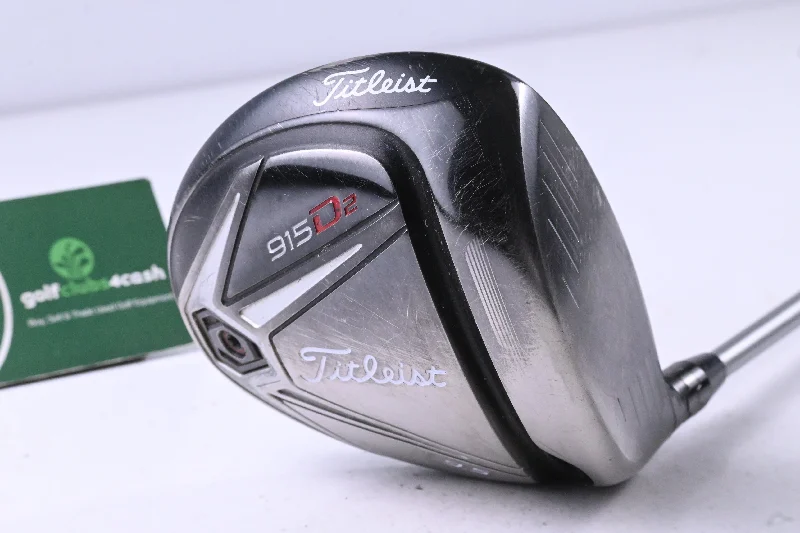 Titleist 915 D2 Driver / 9.5 Degree / Regular Flex Diamana M+ Red 50 Shaft