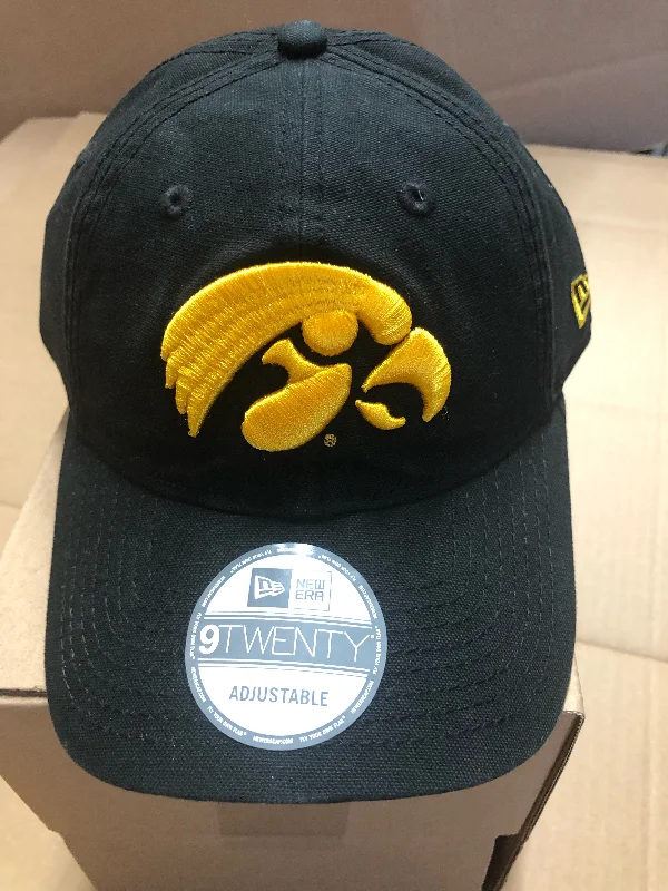 Iowa Hawkeyes New Era 9/Twenty Black Core Adjustable Hat