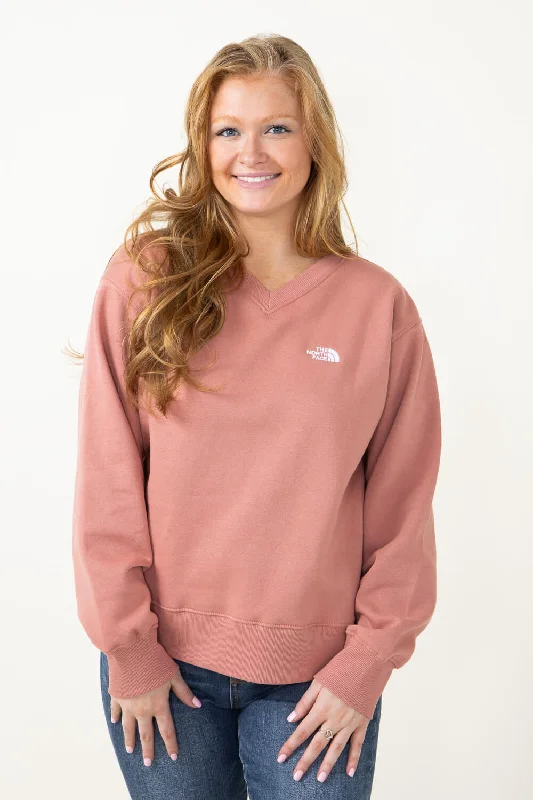 The North Face Evolution V-Neck Sweatshirt for Women in Mauve | NF0A86UQ-NXQ