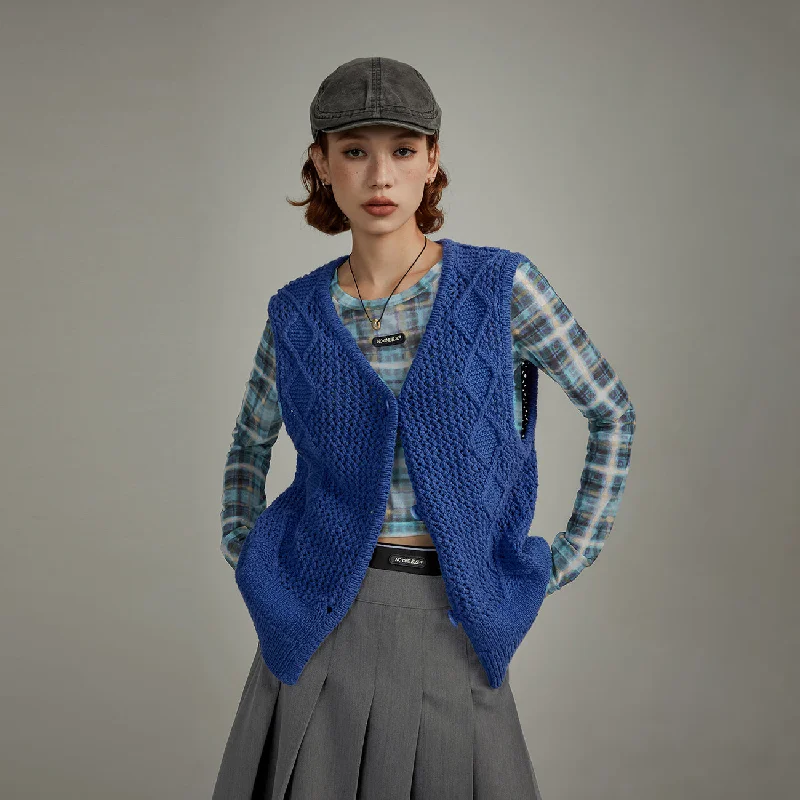 V-Neck Button Knit Vest