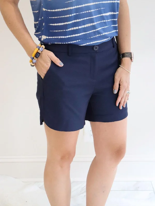 Side-Round Shorts In Navy